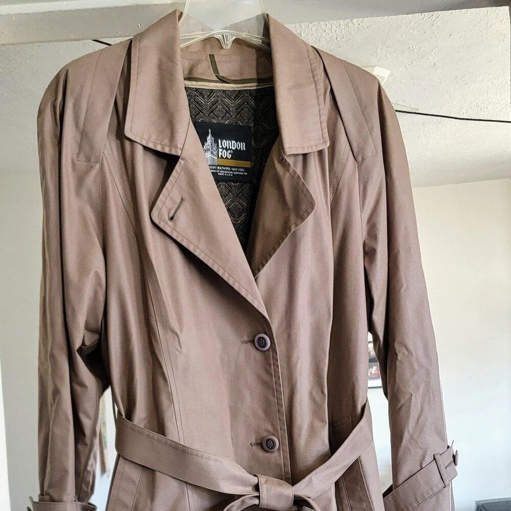Ladies London Fog Trench Coad